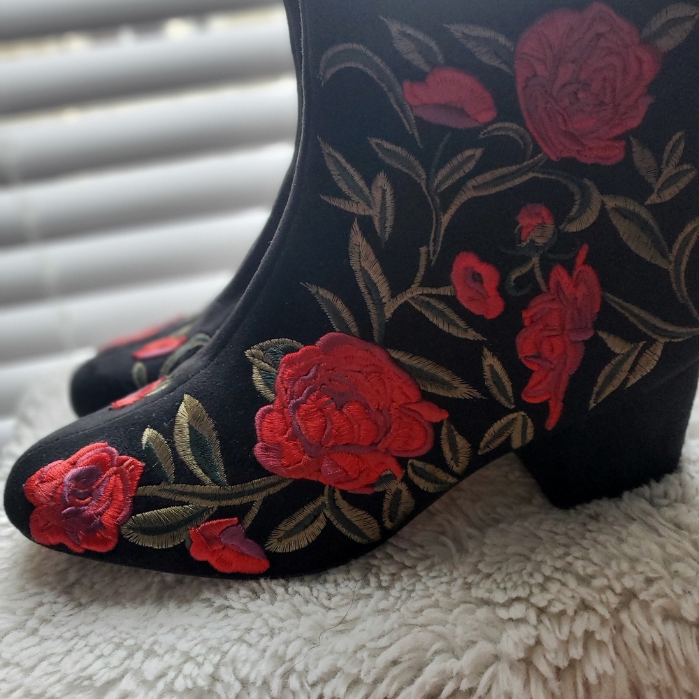 Woman boot, 11W, Vintage look,